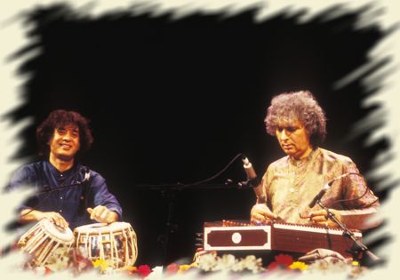 Shiv Kumar Sharma et Zakir Hussain à Pleyel